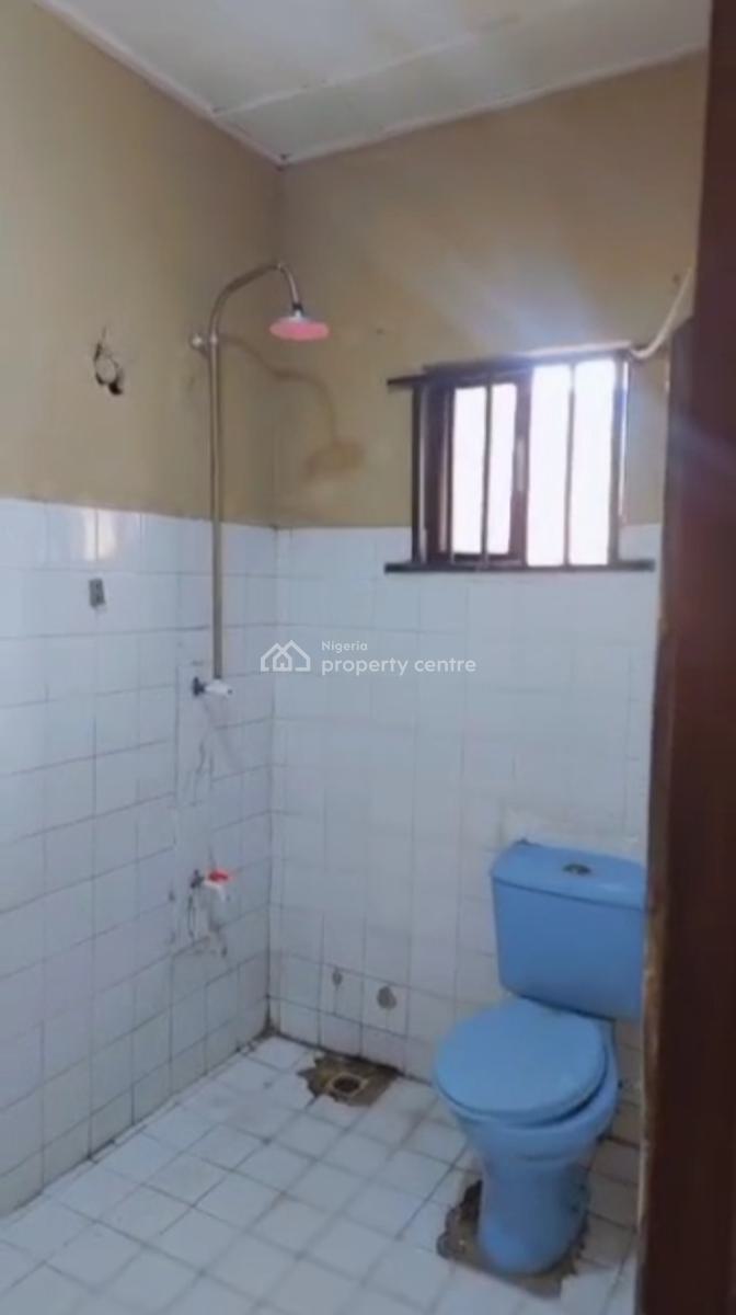 Newly Renovated 3bedroom Upstairs with Pop and 3 Toilets, Secured Area, at Unity Estate Extension Egbeda Alimosho, Egbeda, Alimosho, Lagos, Flat / Apartment for Rent