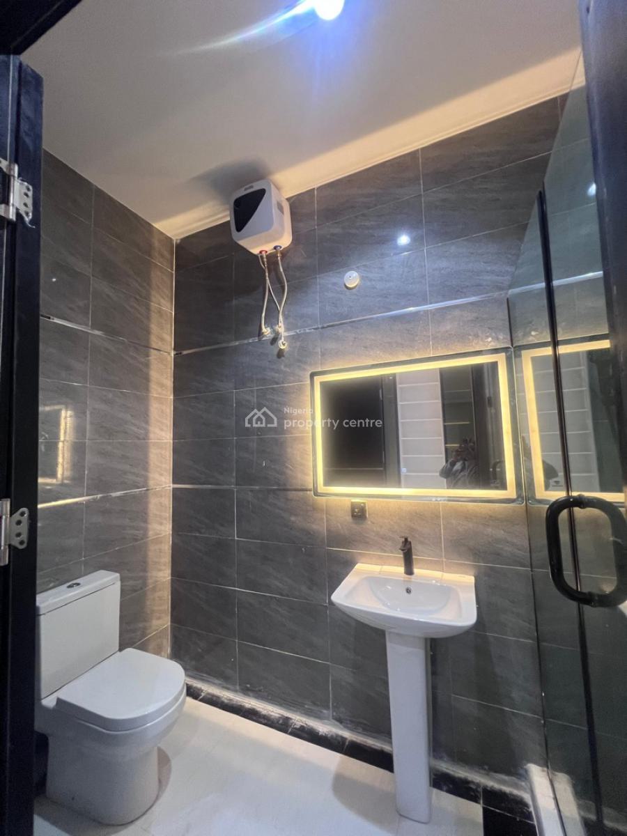 3 Bedroom Apartments with Bq, Lekki Phase 1, Lekki, Lagos, Flat / Apartment for Sale