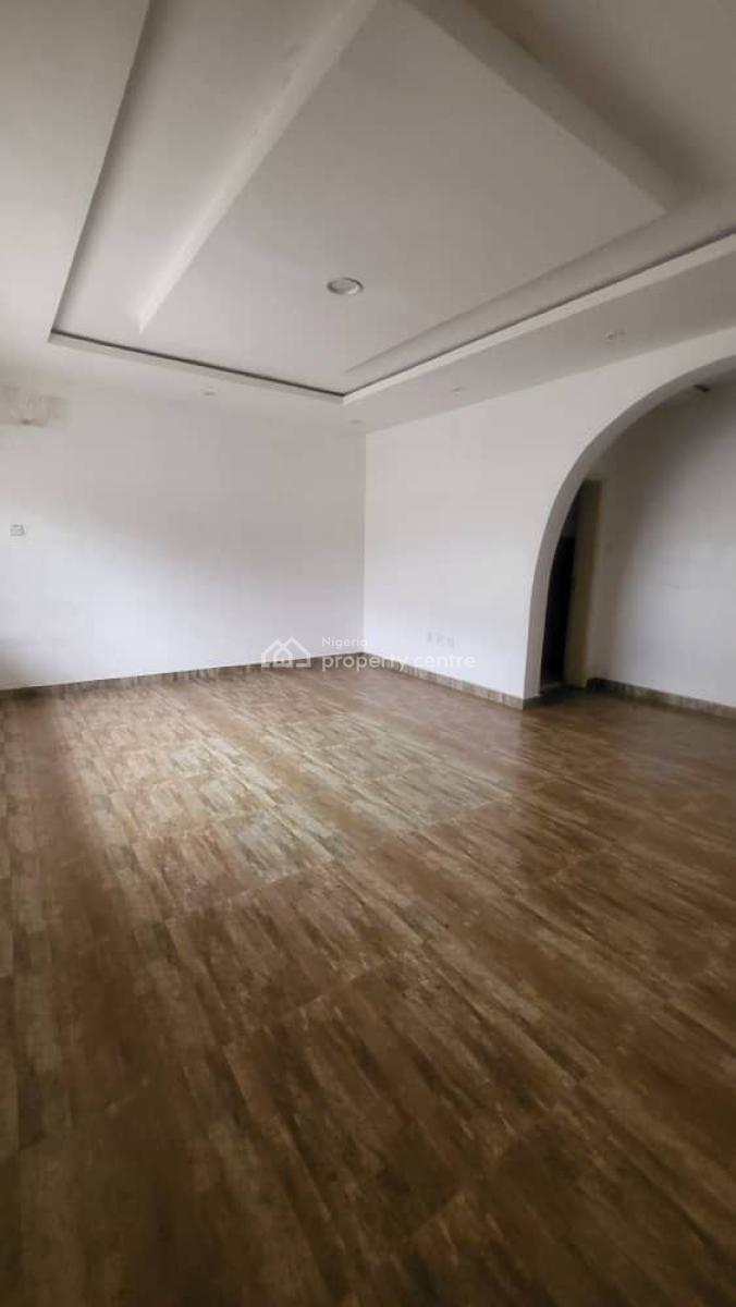 Spacious 3-bedroom Apartment with Bq (5 Units), Off Admiralty Way, Lekki Phase 1, Lekki, Lagos, Flat / Apartment for Rent