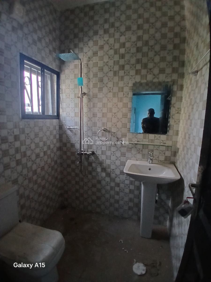 Newly Built Three Bedroom Flat, Gilmor Area Tarred Access Road, Jahi, Abuja, Flat / Apartment for Rent