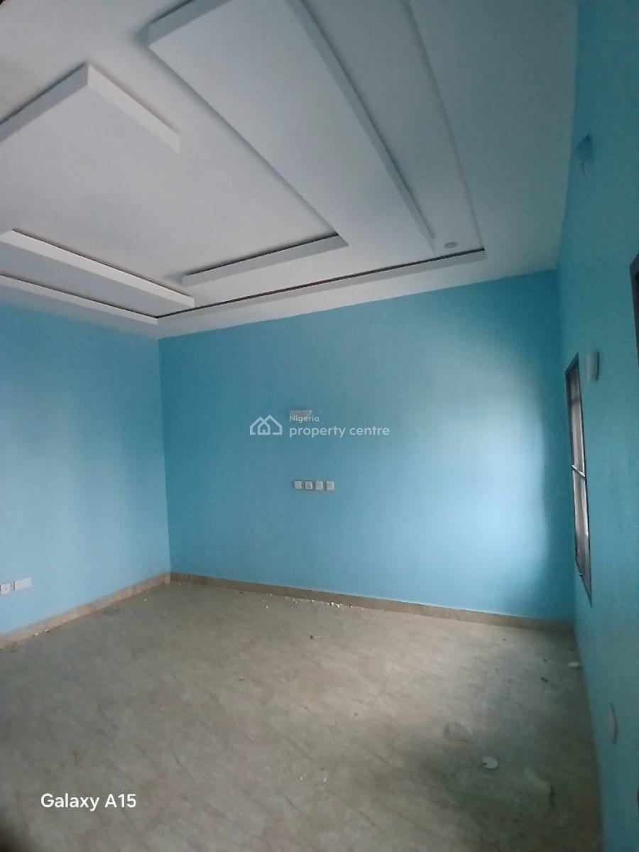 Newly Built Three Bedroom Flat, Gilmor Area Tarred Access Road, Jahi, Abuja, Flat / Apartment for Rent