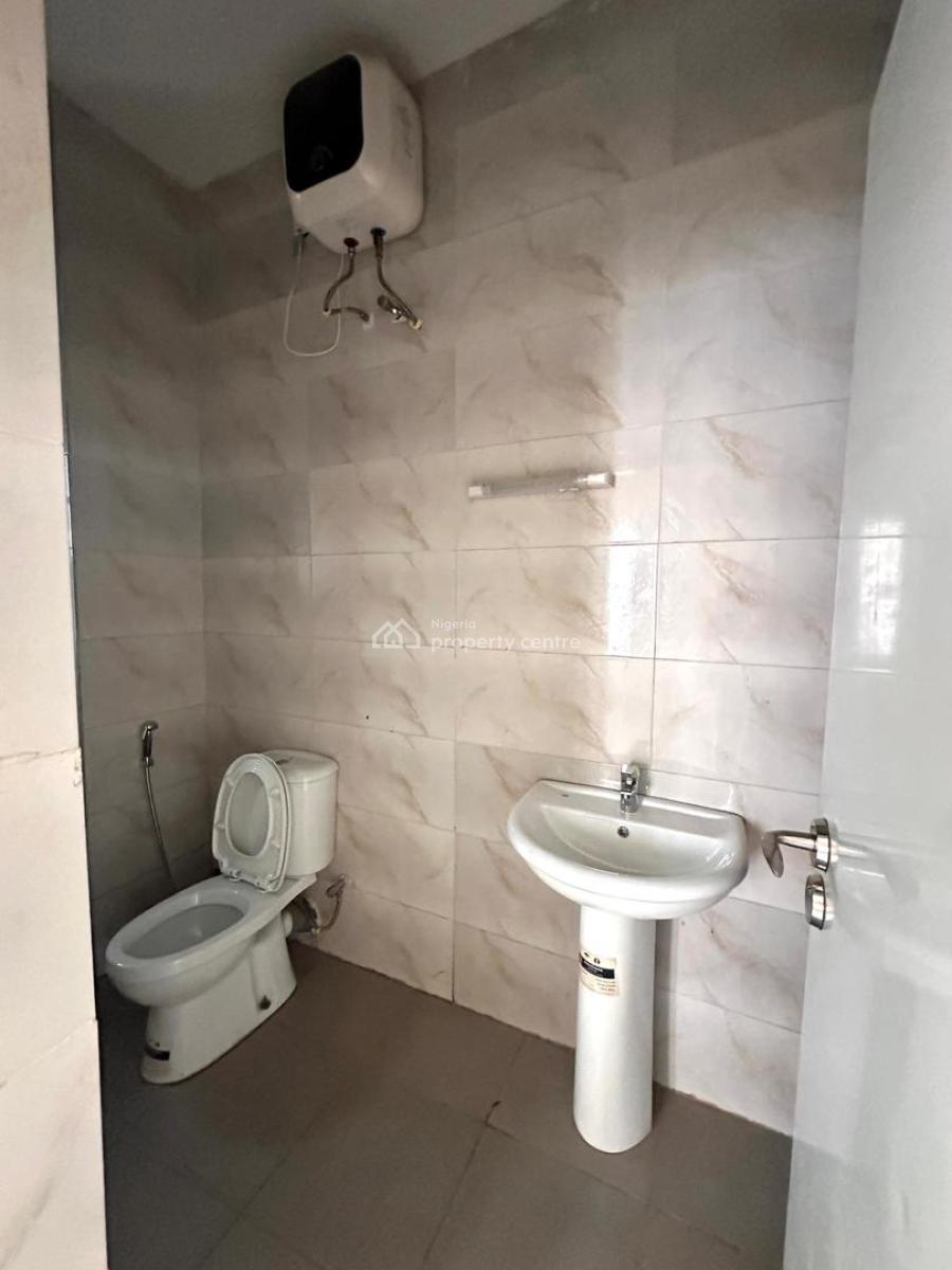 Tastefully Finished 3 Bedroom Flat, Gilmor Area, Jahi, Abuja, Flat / Apartment for Rent