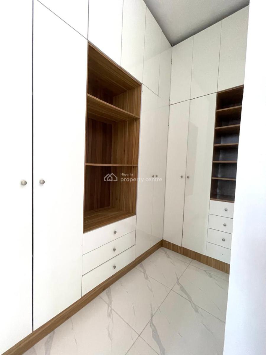 4 Bedrooms Semi Detached Duplex with Bq, Ikota, Lekki, Lagos, Semi-detached Duplex for Sale