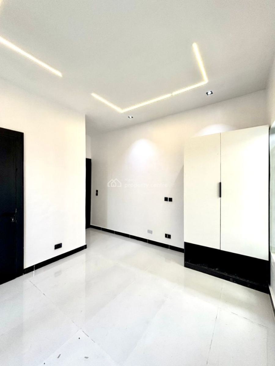 5 Bed Fully Detached Duplex with Bq*️, Ologolo Lekki, Lekki, Lagos, Detached Duplex for Sale