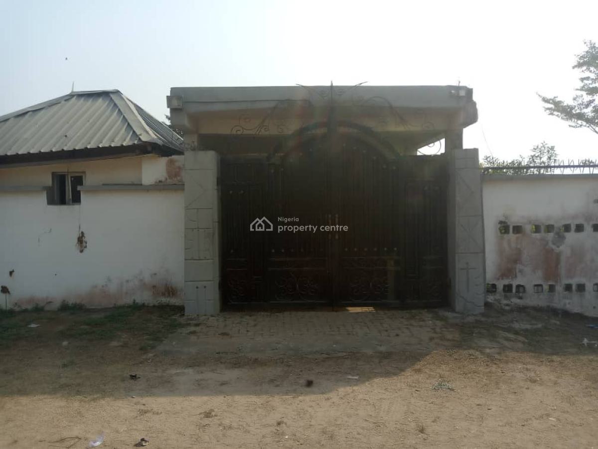 8 Bedroom Fully Detached Duplex with Waterfront and Bqs on 2acres, Ibeju Lekki, Lagos, Detached Duplex for Sale