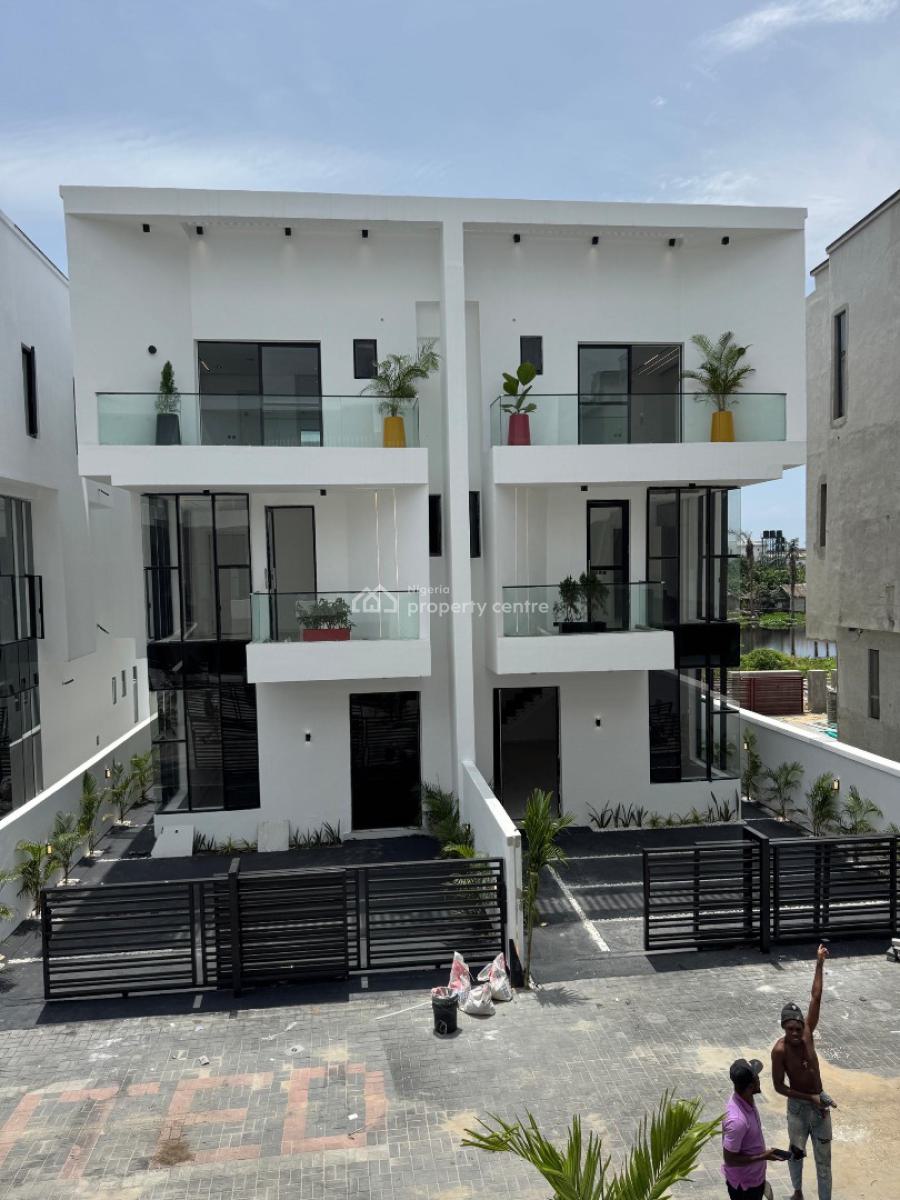 Spacious 4 Bedroom Semi-detached  Duplex with a Bq, Orchid Road, Lekki, Lagos, Semi-detached Duplex for Sale