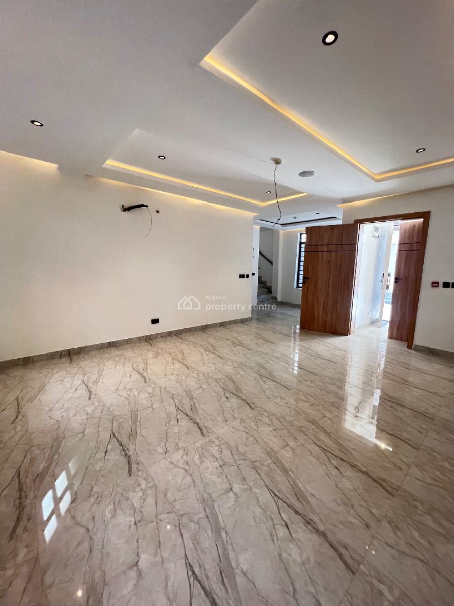 Luxury Built Four Bedroom Semi Detached House with Bq, Lekki Right, Lekki Phase 1, Lekki, Lagos, Semi-detached Duplex for Sale