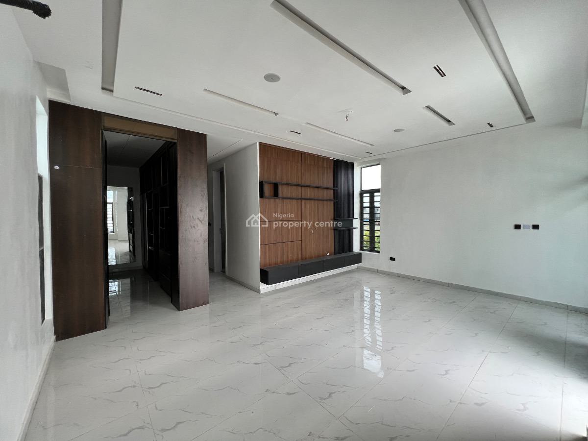 5bedroom Detached Home with Swimming Pool, 2nd Tollgate, Lekki, Lagos, Detached Duplex for Sale