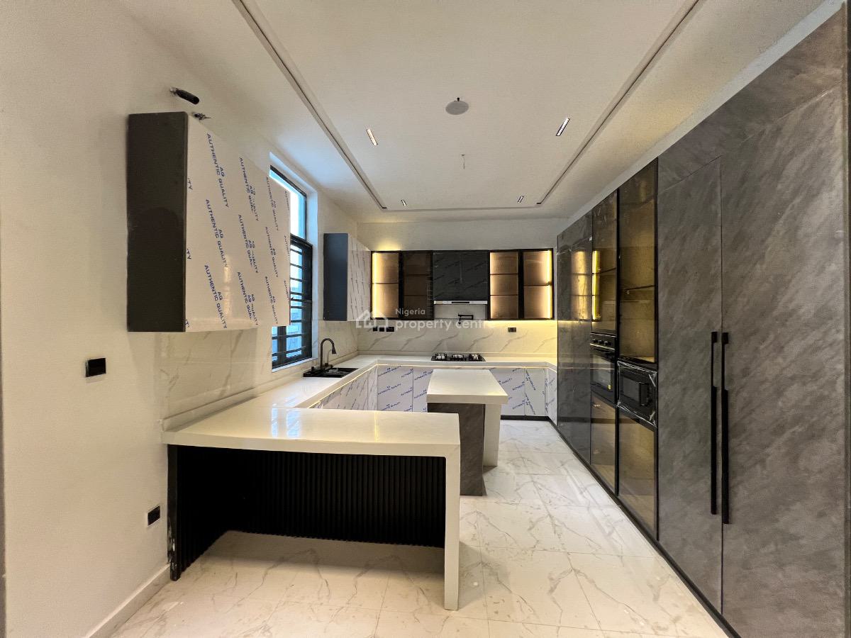 5bedroom Detached Home with Swimming Pool, 2nd Tollgate, Lekki, Lagos, Detached Duplex for Sale