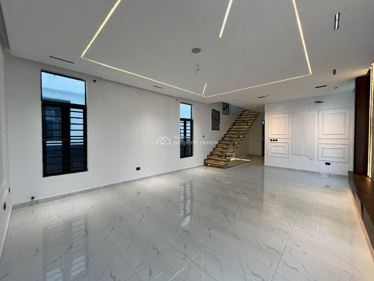 5bedroom Detached Home with Swimming Pool, 2nd Tollgate, Lekki, Lagos, Detached Duplex for Sale