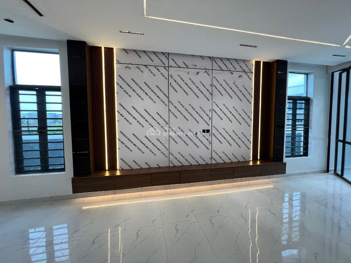 5bedroom Detached Home with Swimming Pool, 2nd Tollgate, Lekki, Lagos, Detached Duplex for Sale