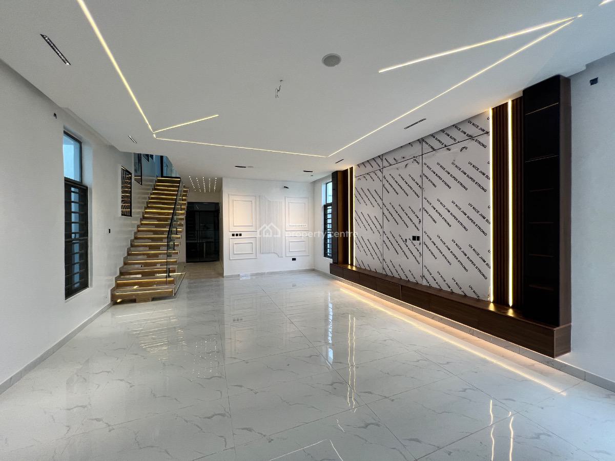 5bedroom Detached Home with Swimming Pool, 2nd Tollgate, Lekki, Lagos, Detached Duplex for Sale