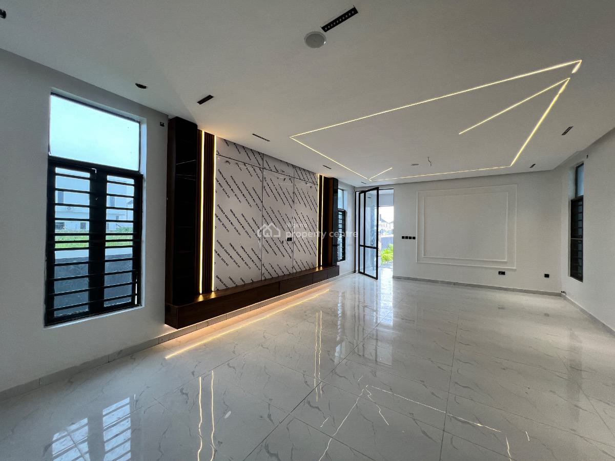 5bedroom Detached Home with Swimming Pool, 2nd Tollgate, Lekki, Lagos, Detached Duplex for Sale