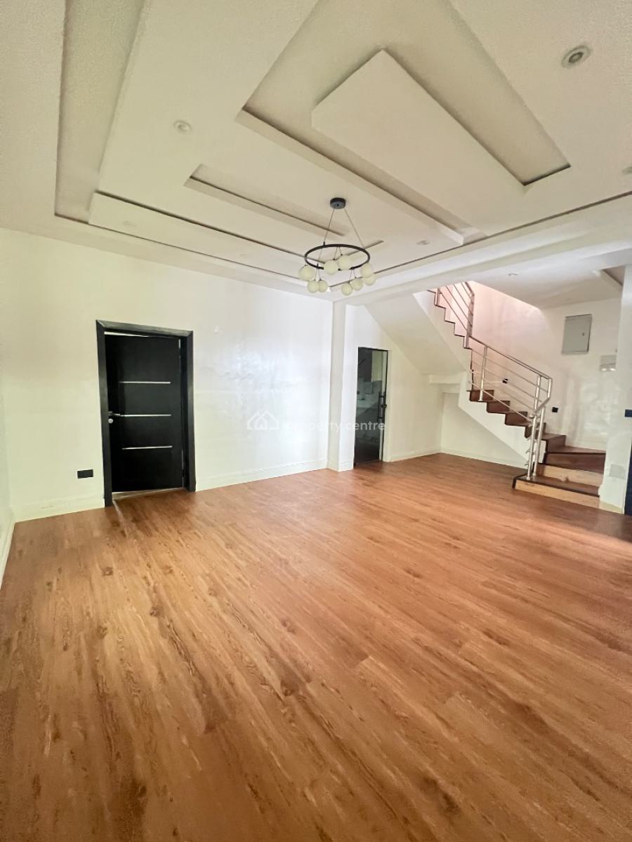 Very Spacious Corner Piece Four Bedroom Terrace Duplex, Lekki Phase 1, Lekki, Lagos, Terraced Duplex for Sale