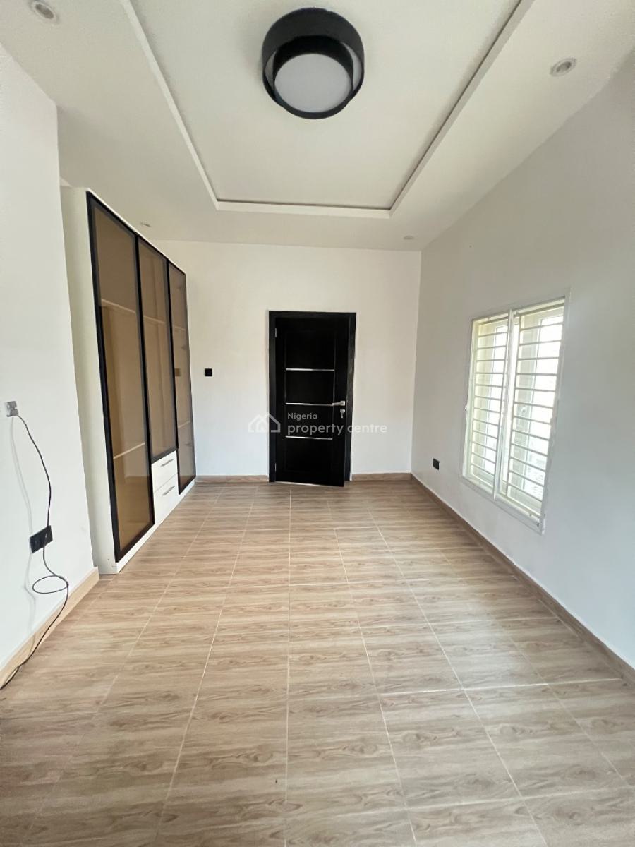Very Spacious Corner Piece Four Bedroom Terrace Duplex, Lekki Phase 1, Lekki, Lagos, Terraced Duplex for Sale