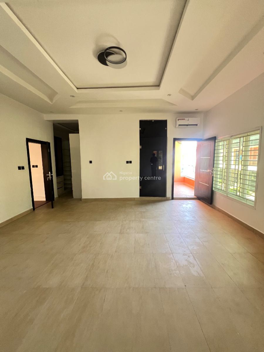 Very Spacious Corner Piece Four Bedroom Terrace Duplex, Lekki Phase 1, Lekki, Lagos, Terraced Duplex for Sale
