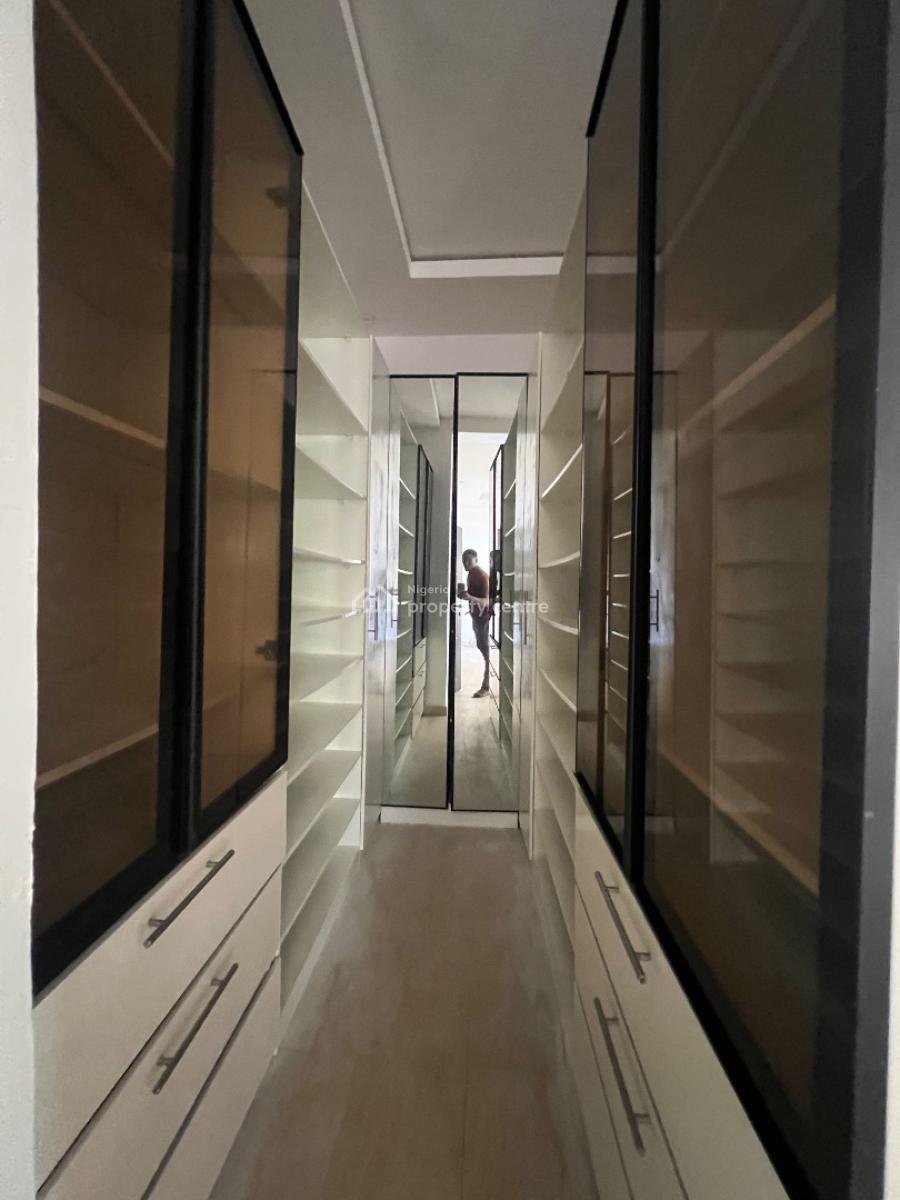 Very Spacious Corner Piece Four Bedroom Terrace Duplex, Lekki Phase 1, Lekki, Lagos, Terraced Duplex for Sale