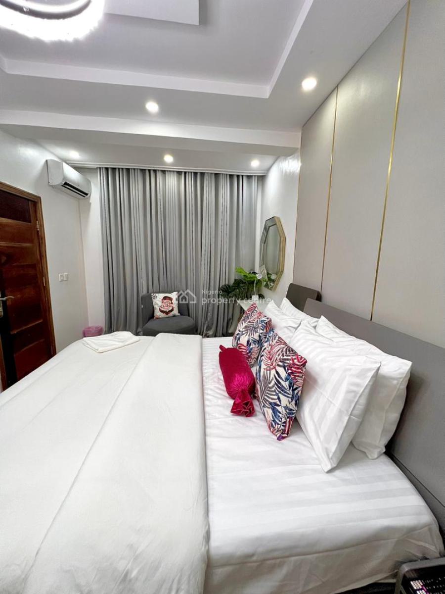 1 Bedroom Apartment with Ps5 and Swimming Pool, Ikate, Lekki, Lagos, Flat / Apartment Short Let