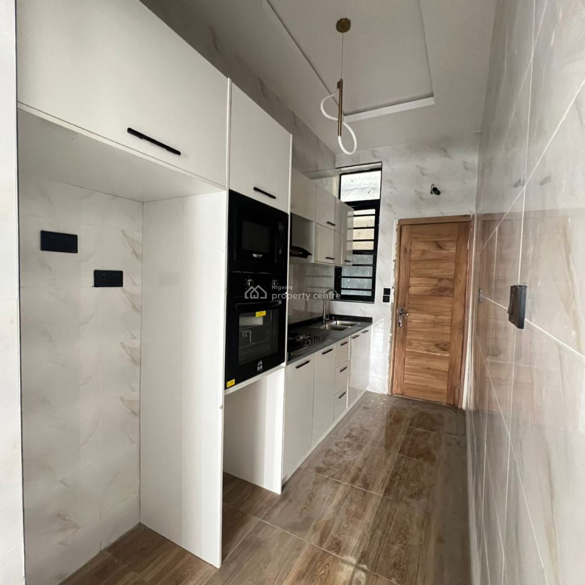 House with Governors Consent & Building Approval, Chevron, Lekki, Lagos, Terraced Duplex for Sale