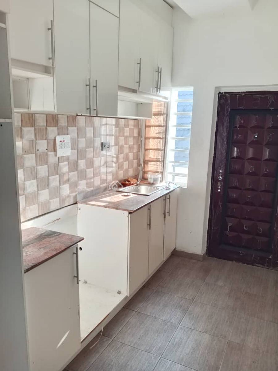 2 Bedroom Apartment, Badore, Ajah, Lagos, Flat / Apartment for Rent