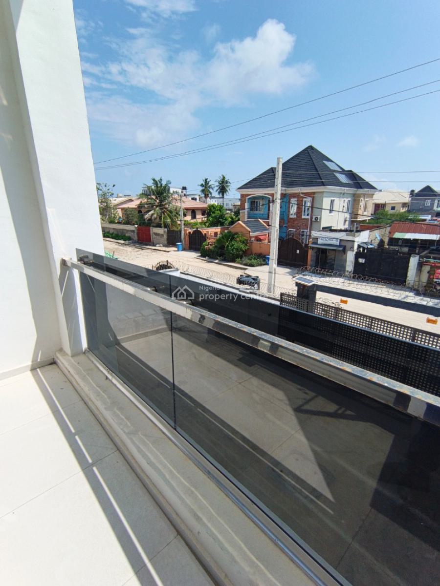 2 Bedroom Flat, Ologolo, Lekki, Lagos, Block of Flats for Sale