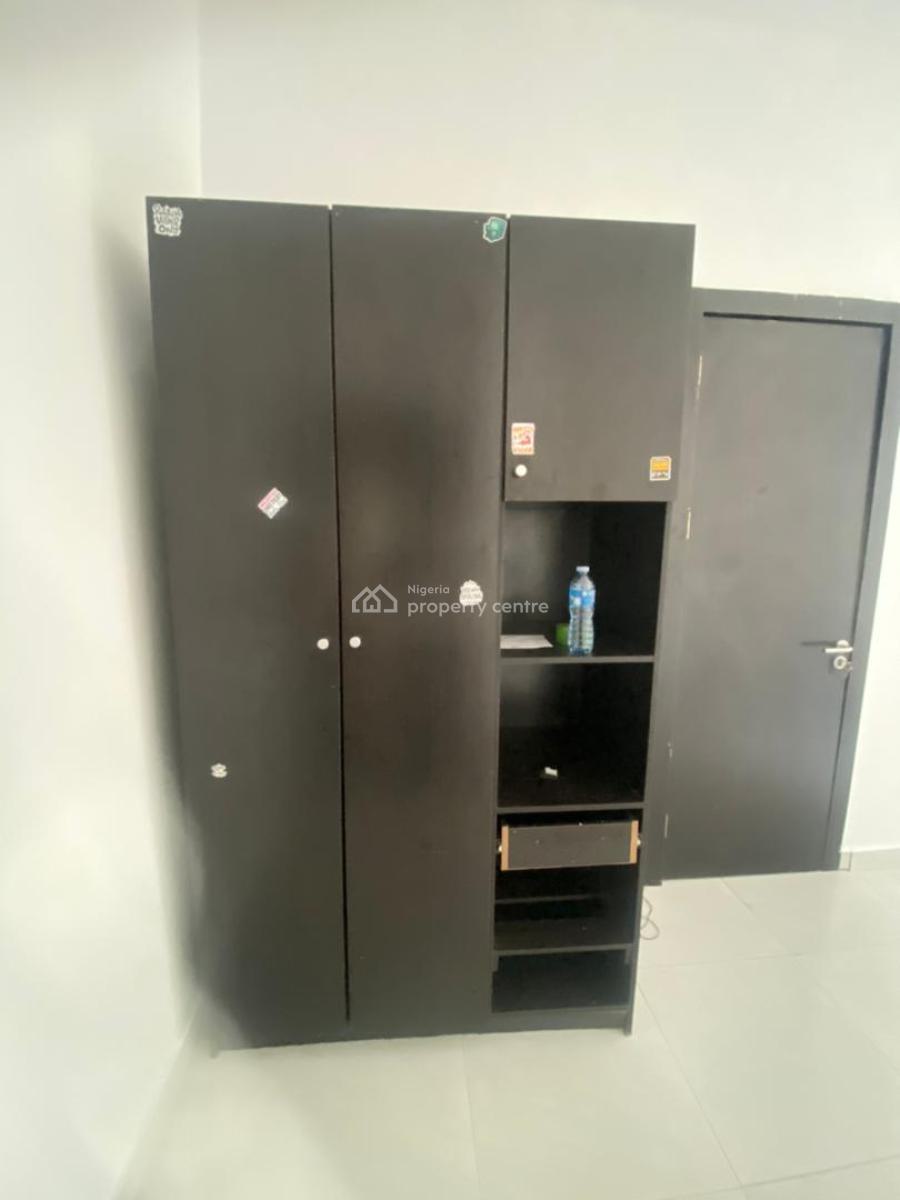 Semi Masters Room, Orchid Road Before Roundabout, Lekki, Lagos, Flat / Apartment for Rent