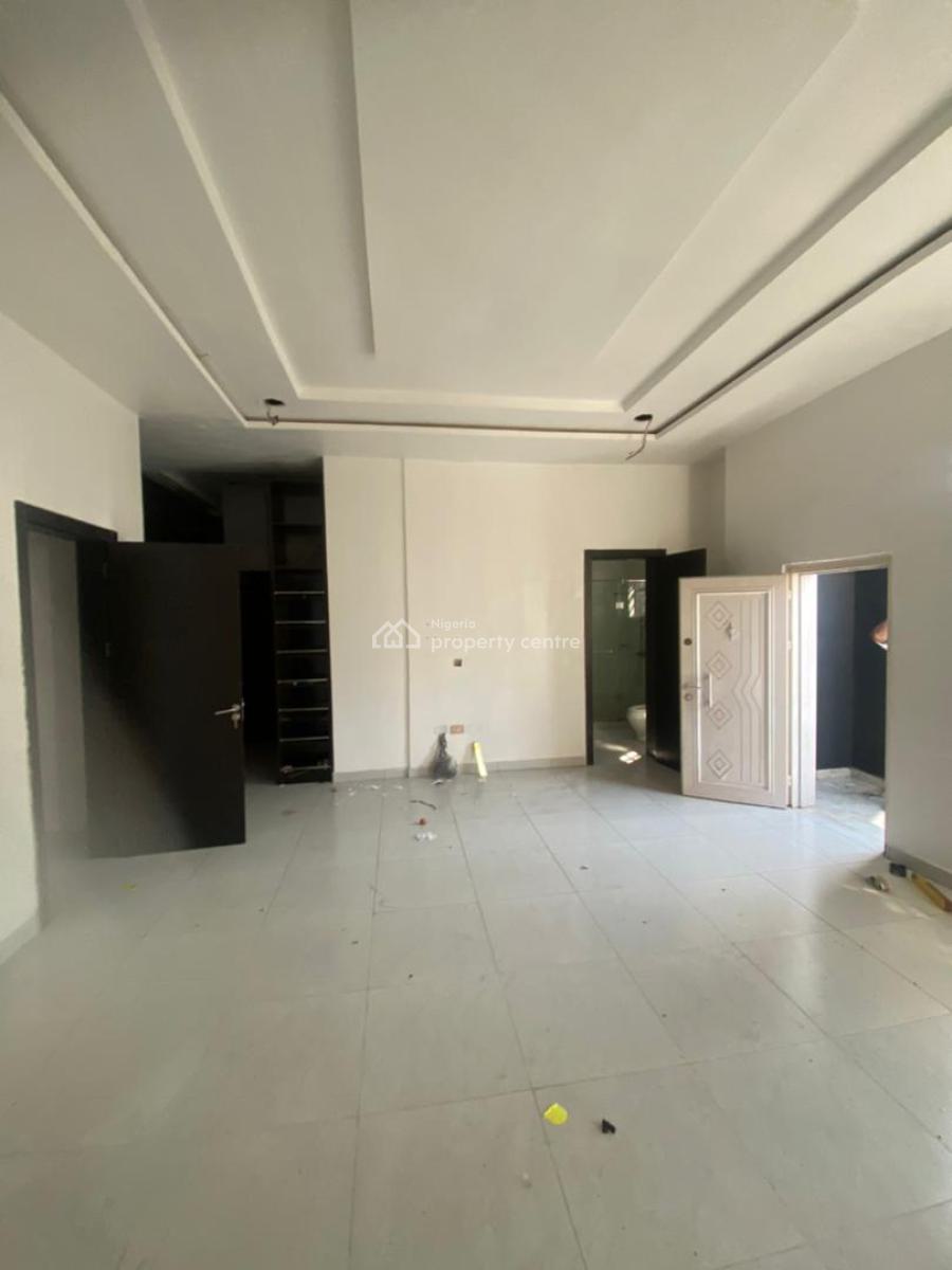 Masters Bedroom with Mini Parlor, Orchid Road, Before Roundabout, Lekki, Lagos, Flat / Apartment for Rent