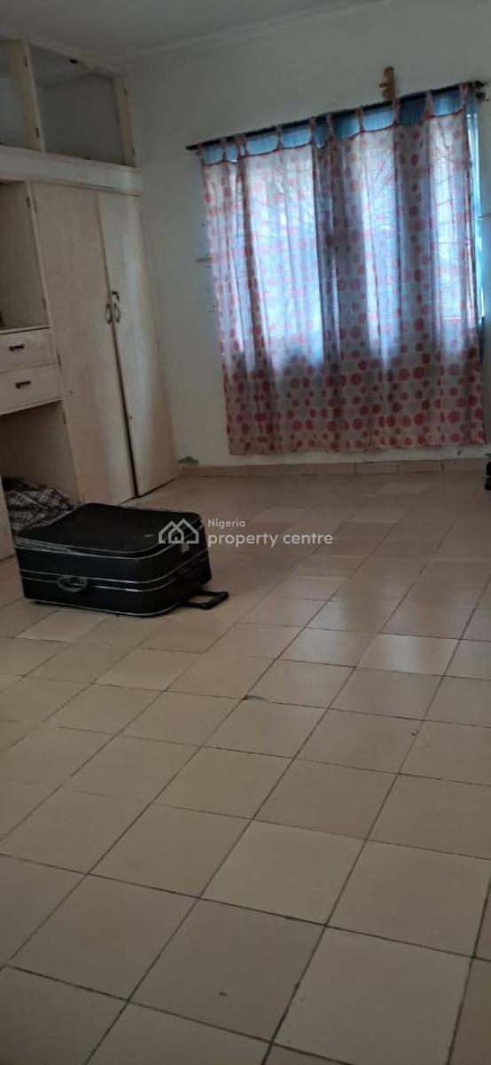 Spacious 3 Bedroom Ground Flat, Off Allen Avenue, Ikeja, Lagos, Office Space for Rent