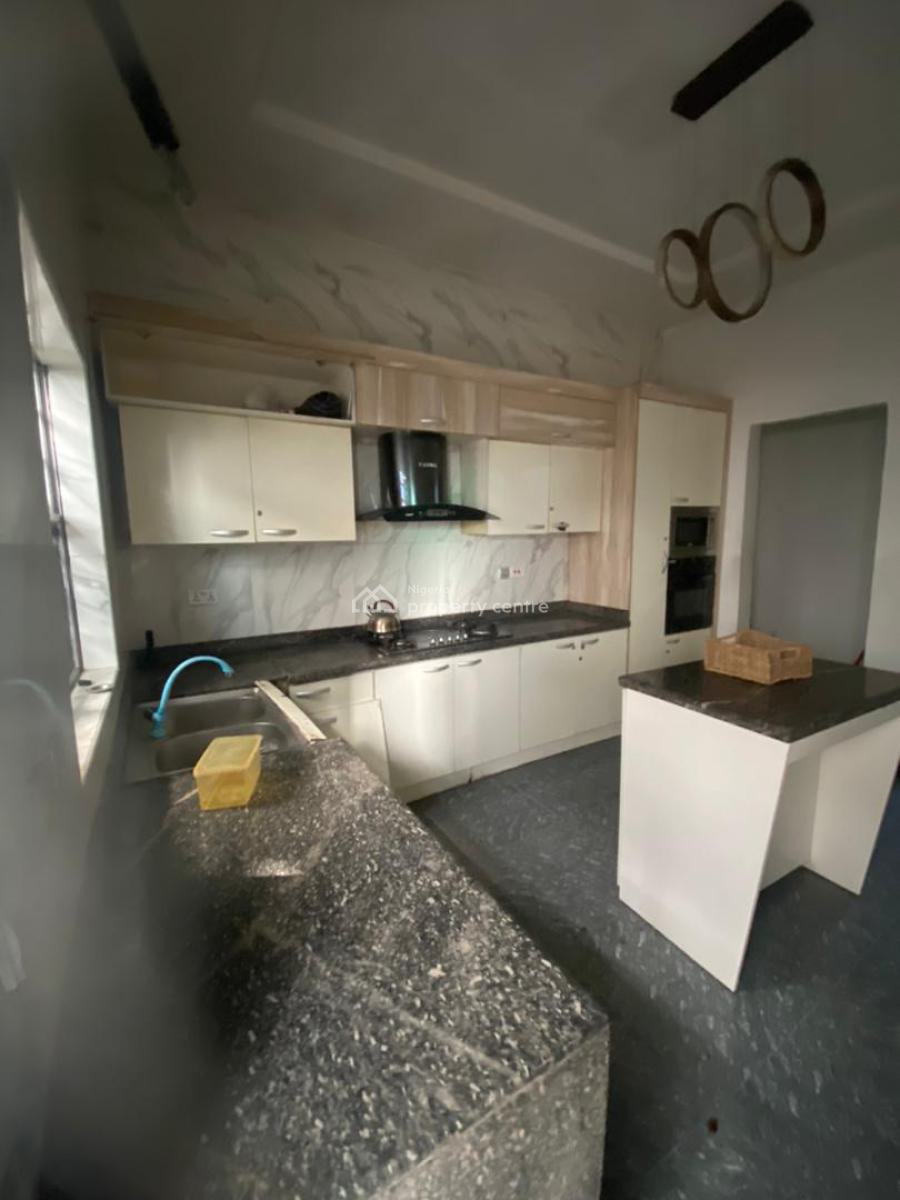 Spacious Semi Masters Bedroom, Orchid Road Before The Roundabout, Lekki, Lagos, Flat / Apartment for Rent