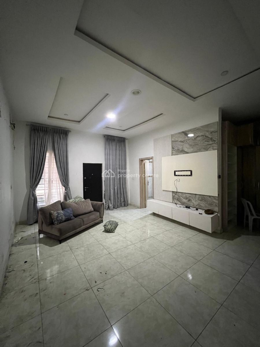 4 Bedroom Terrace Duplex, Before The Roundabout Inside an Estate, Lekki, Lagos, Terraced Duplex for Rent