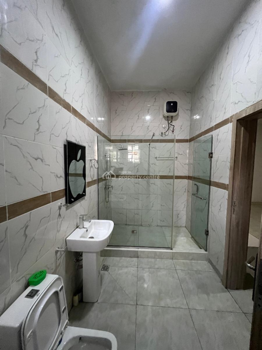 4 Bedroom Terrace Duplex, Before The Roundabout Inside an Estate, Lekki, Lagos, Terraced Duplex for Rent