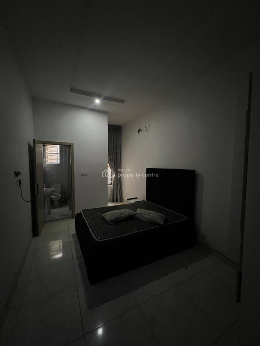 4 Bedroom Terrace Duplex, Before The Roundabout Inside an Estate, Lekki, Lagos, Terraced Duplex for Rent