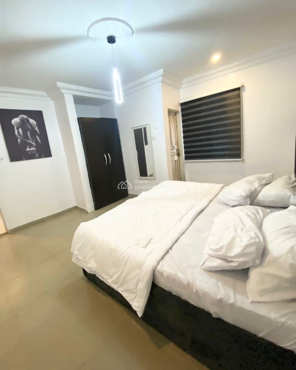 Fully Furnished Luxury Mini Flat 24hrs, Unlimited Internet and Netflix, Canaan Estate Close By Dkk Supermarket Bus Stop, Ajah, Lagos, Mini Flat (room and Parlour) Short Let
