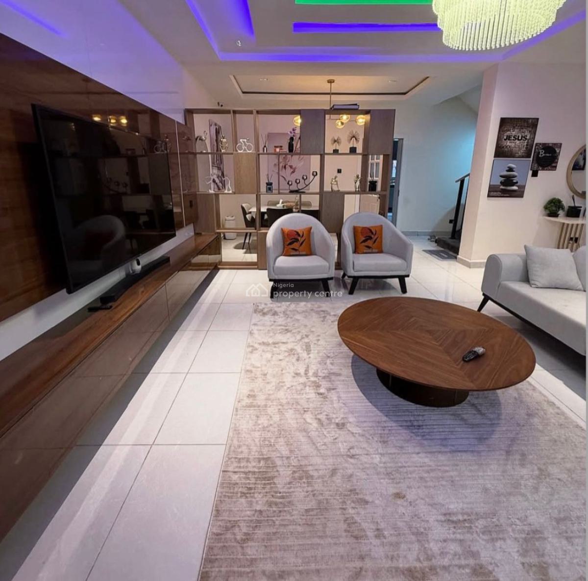 Furnished 4 Bedrooms Terrace Duplex with a Room Boys Quarters, Guzape District, Abuja, House for Sale