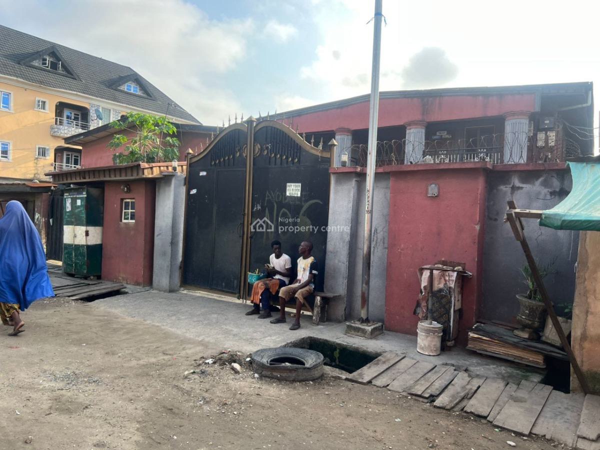 a Solid Building of Block of Flats, Ijesha, Ijesha, Surulere, Lagos, Block of Flats for Sale