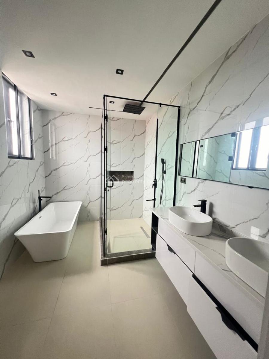 Fully Detached 5 Bedroom Duplex with 2 Rooms Bq, Lekki Phase 1, Lekki, Lagos, Detached Duplex for Sale