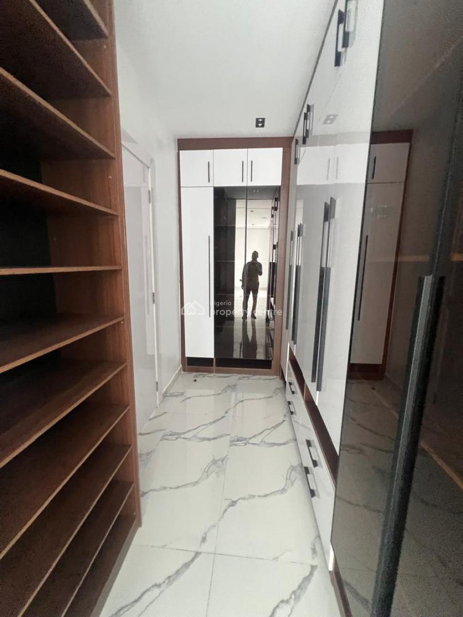 Fully Detached 5 Bedroom Duplex with 2 Rooms Bq, Lekki Phase 1, Lekki, Lagos, Detached Duplex for Sale