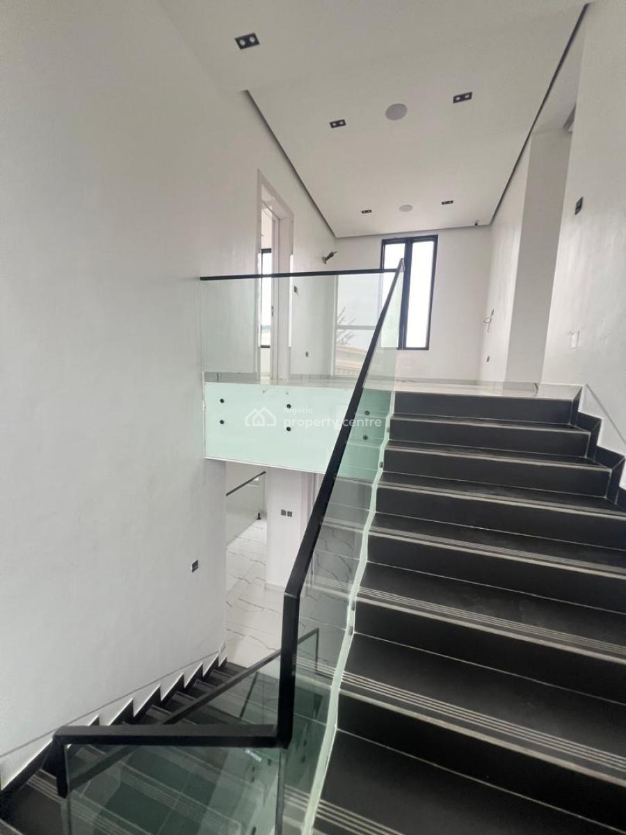 Fully Detached 5 Bedroom Duplex with 2 Rooms Bq, Lekki Phase 1, Lekki, Lagos, Detached Duplex for Sale