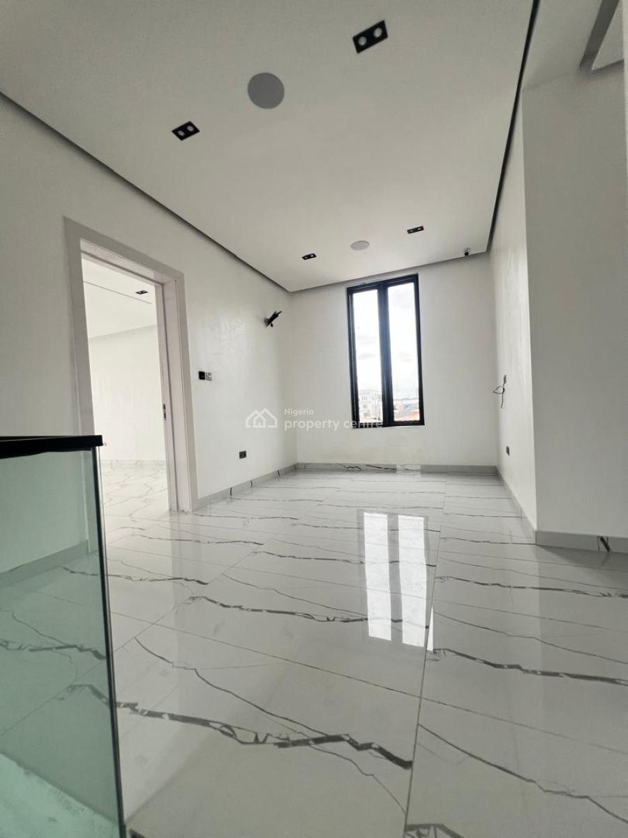 Fully Detached 5 Bedroom Duplex with 2 Rooms Bq, Lekki Phase 1, Lekki, Lagos, Detached Duplex for Sale