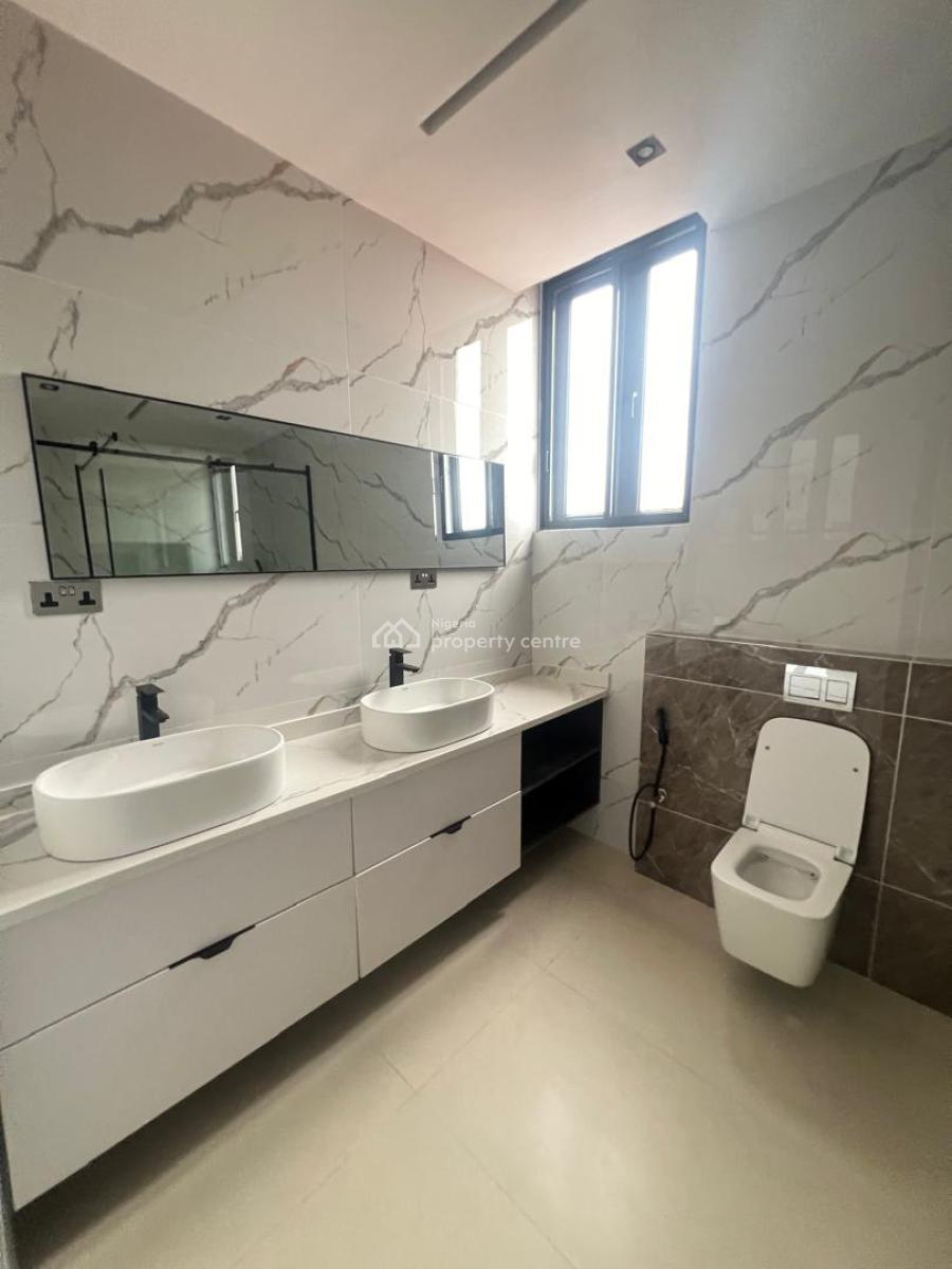 Fully Detached 5 Bedroom Duplex with 2 Rooms Bq, Lekki Phase 1, Lekki, Lagos, Detached Duplex for Sale