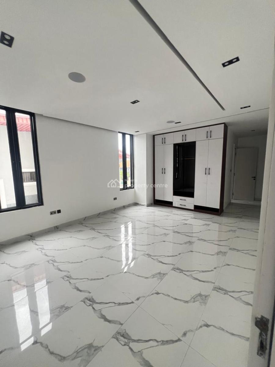 Fully Detached 5 Bedroom Duplex with 2 Rooms Bq, Lekki Phase 1, Lekki, Lagos, Detached Duplex for Sale