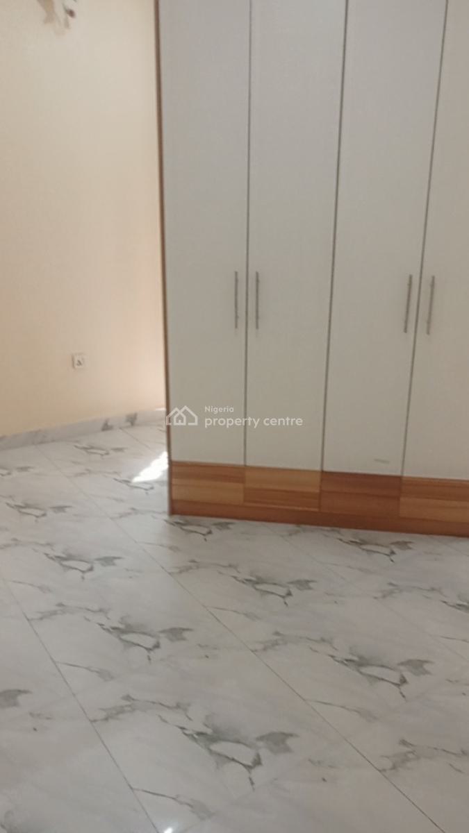 Brand New 3bedroom Flat at Atlantic View Estate, Igboefon., Eng. Murphy Adetoro Street, Alpha Beach Road, Atlantic View Estate, Igbo Efon, Lekki, Lagos, Flat / Apartment for Rent