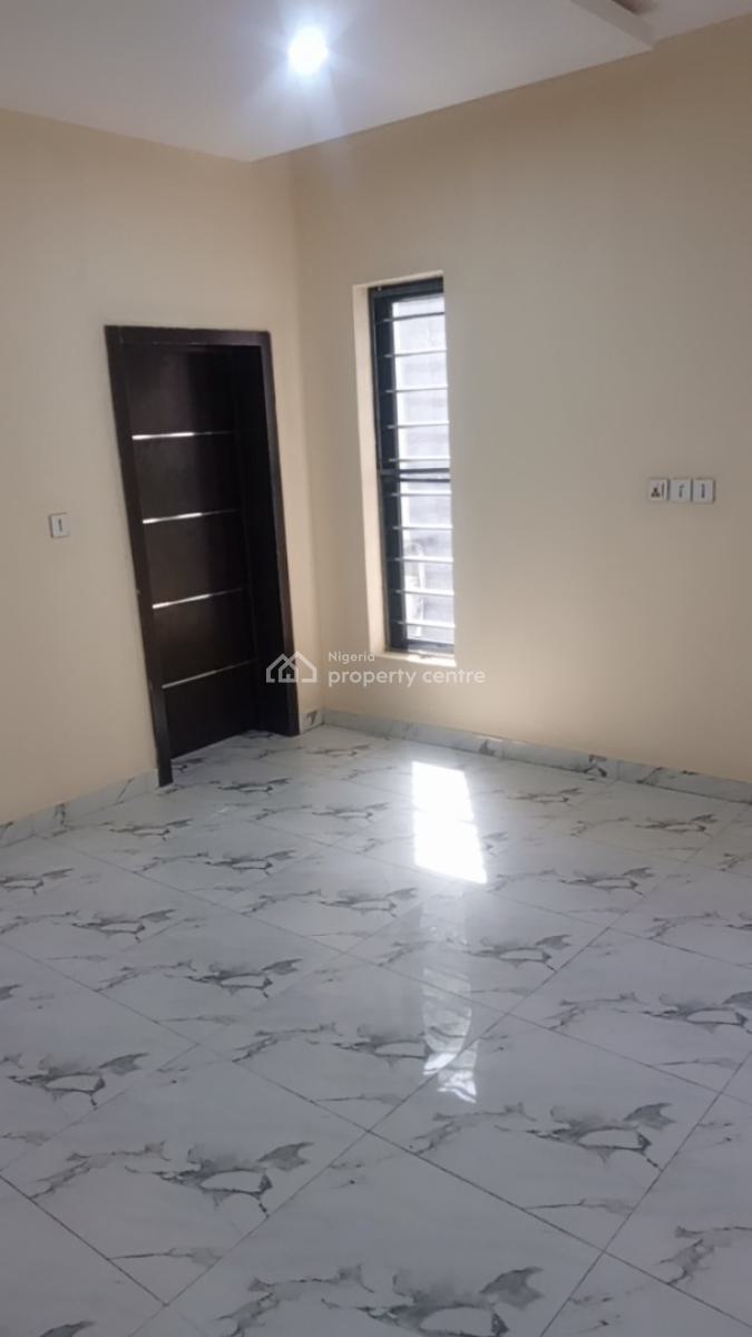 Brand New 3bedroom Flat at Atlantic View Estate, Igboefon., Eng. Murphy Adetoro Street, Alpha Beach Road, Atlantic View Estate, Igbo Efon, Lekki, Lagos, Flat / Apartment for Rent