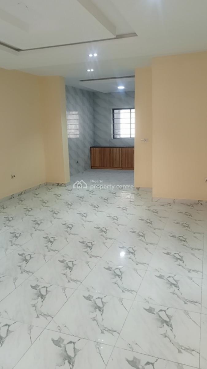 Brand New 3bedroom Flat at Atlantic View Estate, Igboefon., Eng. Murphy Adetoro Street, Alpha Beach Road, Atlantic View Estate, Igbo Efon, Lekki, Lagos, Flat / Apartment for Rent