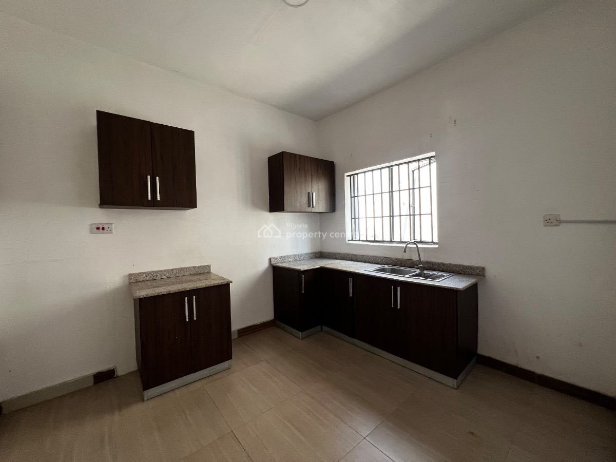 Spacious 2 Bedroom Serviced Apartment, Ikate Elegushi, Lekki, Lagos, Flat / Apartment for Rent