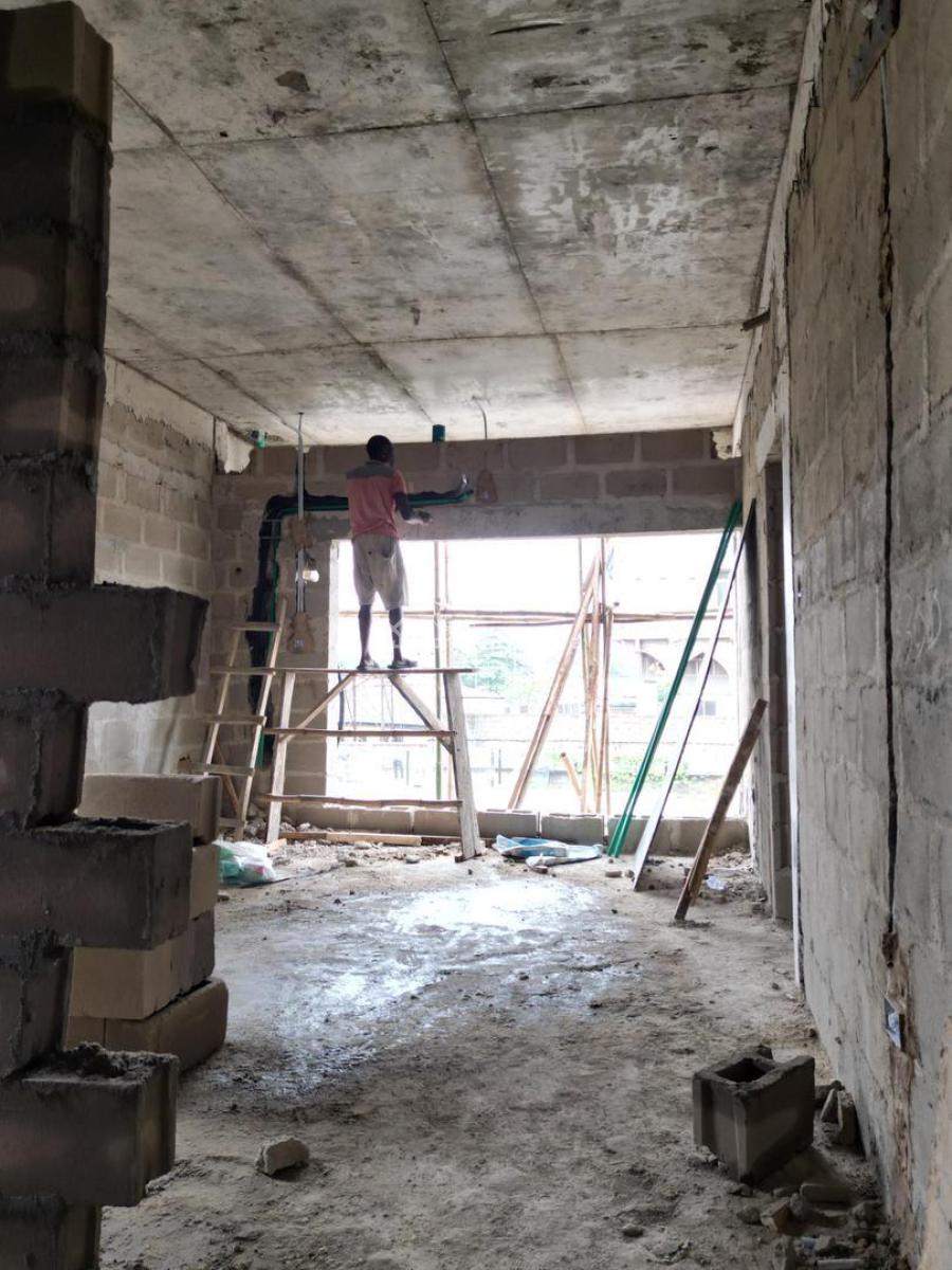 Studio, 1 and 2 Bedroom Apartments, Surulere, Lagos, Flat / Apartment for Sale