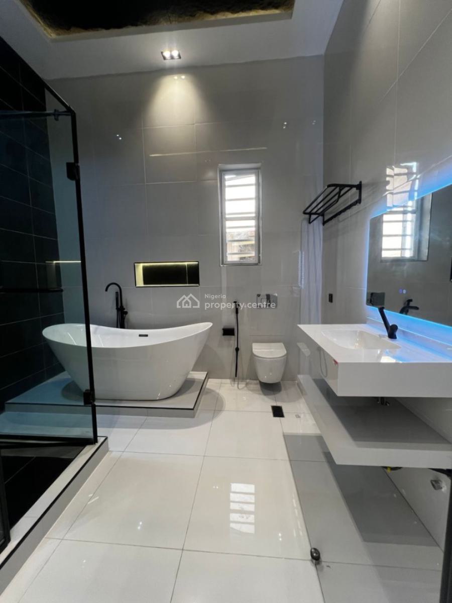 Luxurious & Massive 5 Bedroom Detached Duplex with Bq, Spring View Estate, Lekki Phase 1, Lekki, Lagos, House for Sale