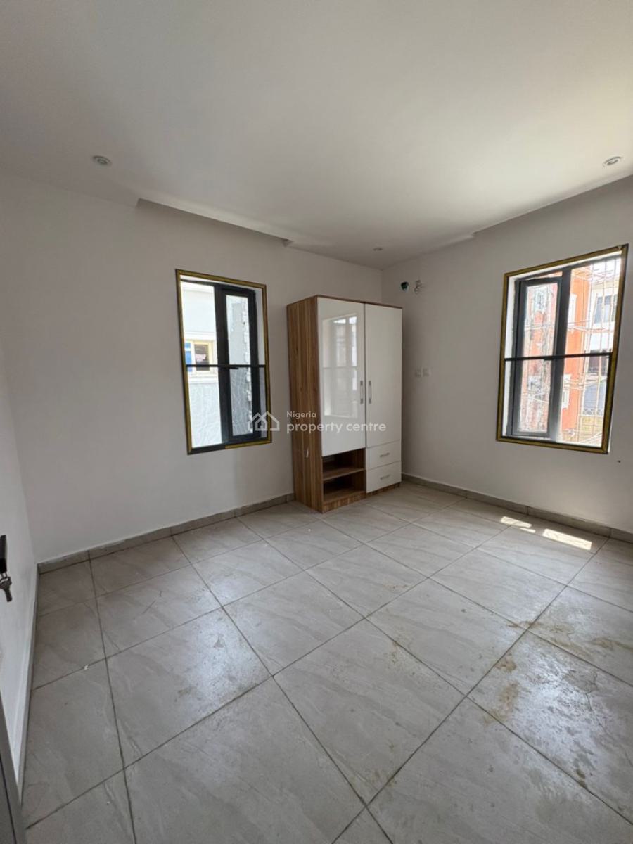 2 Bedroom Apartment, Freedom Way, Ikate, Lekki, Lagos, Block of Flats for Sale