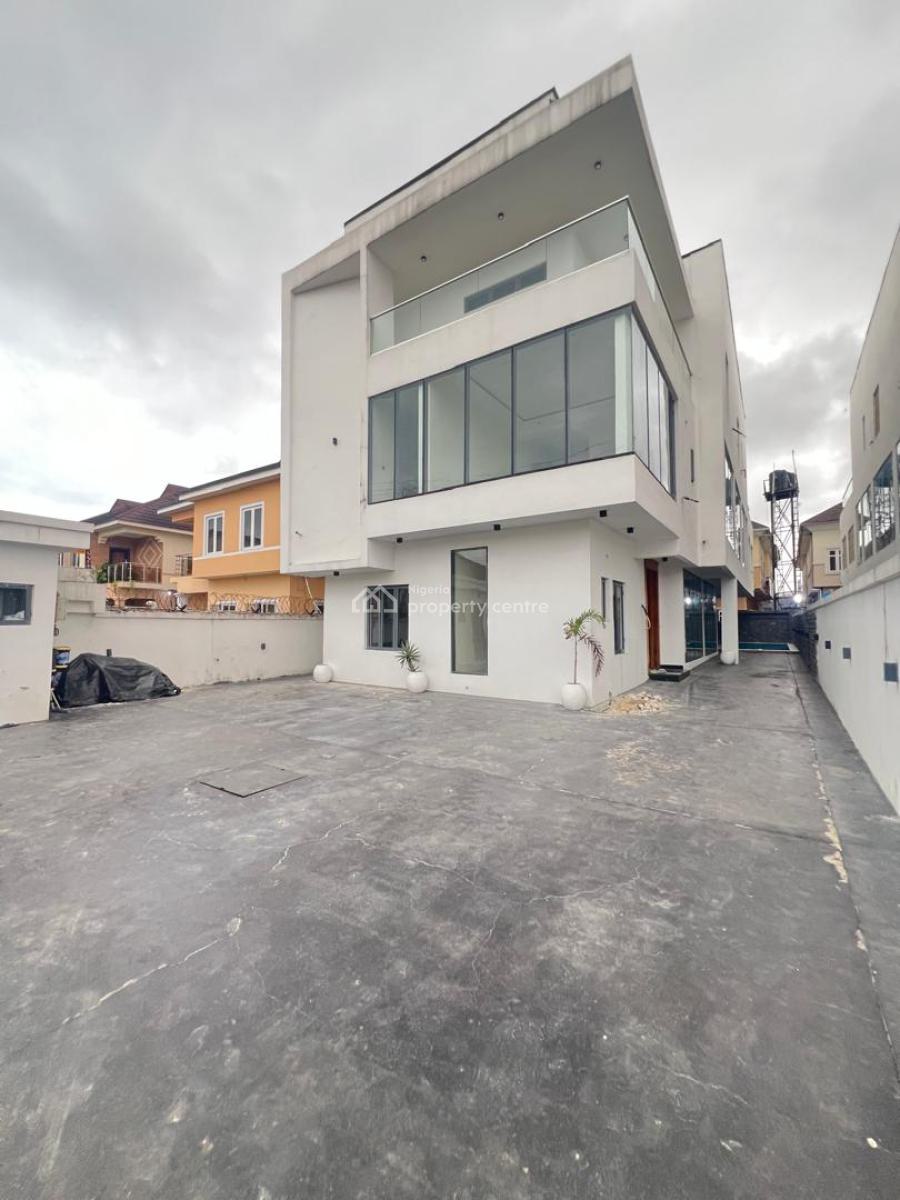5 Bedroom Fully Detached with Remote Control Gate Lift, Lekki Phase 1, Lekki, Lagos, Detached Duplex for Sale