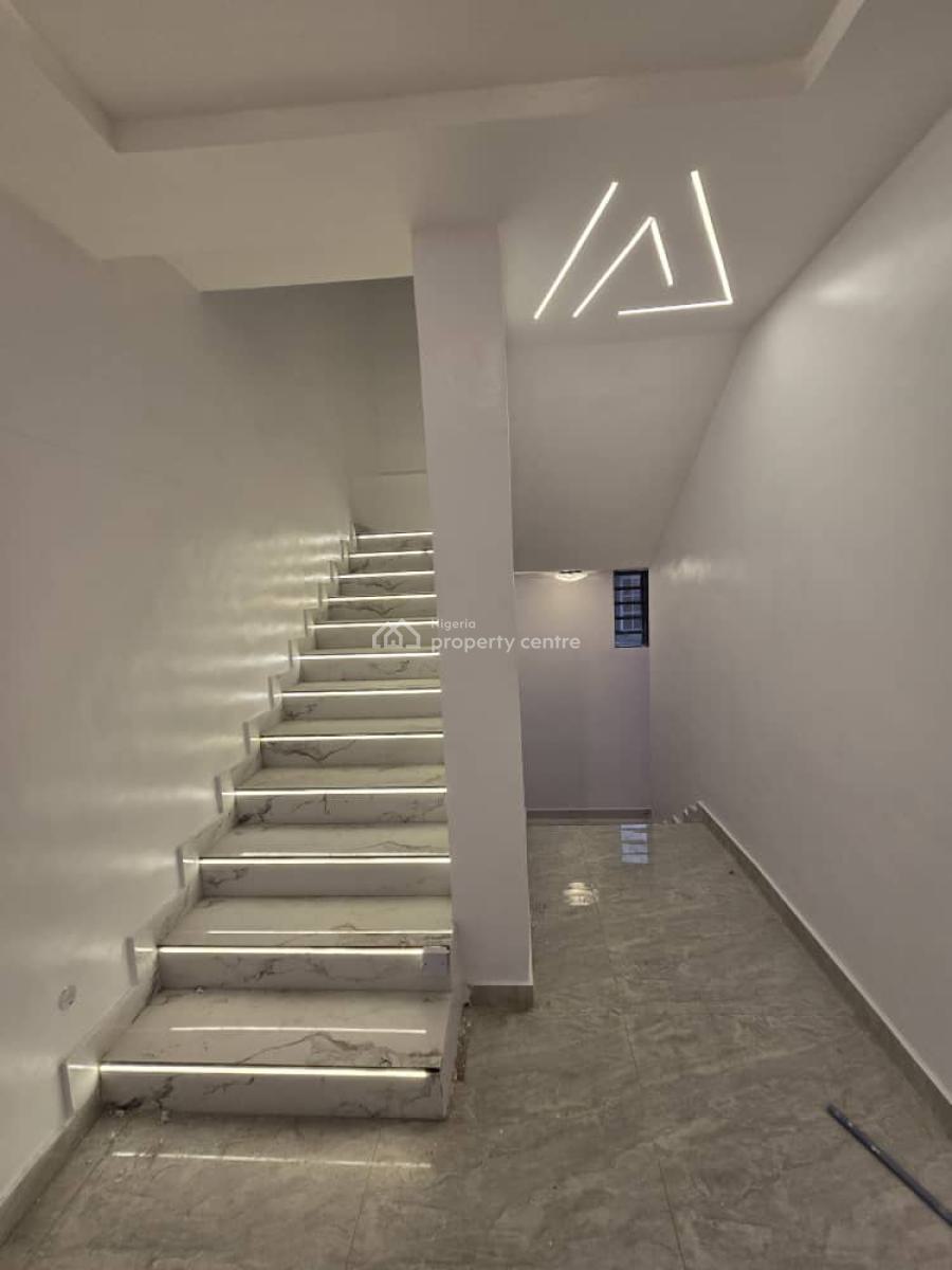 Luxurious 6 Bedroom Fully Detached Duplex with Bq and Swimmingpoo, Gra Phase 2, Magodo, Lagos, Detached Duplex for Sale